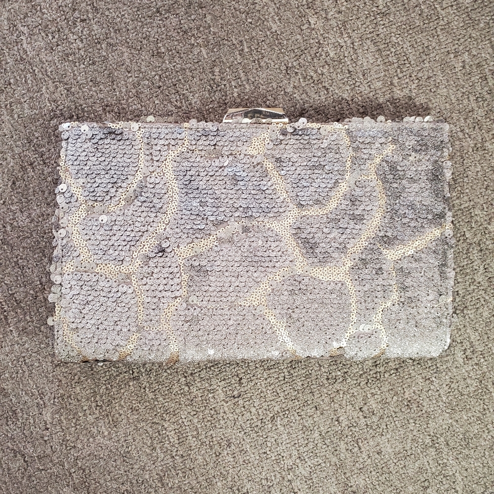 Fancy clutch